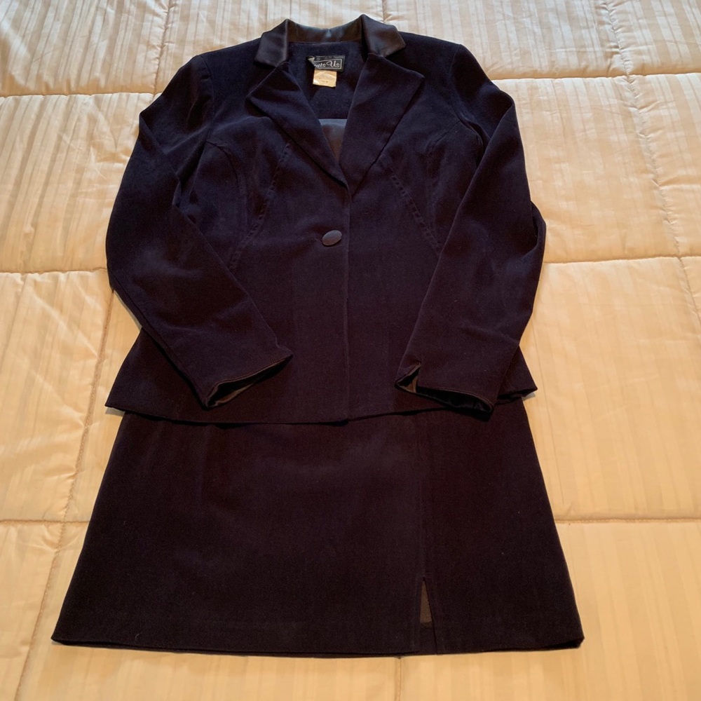 Navy Blue 3 Piece Suit